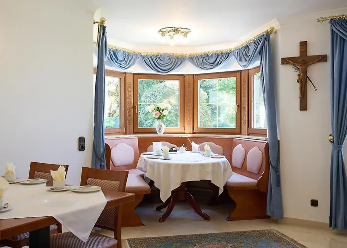 Garni Demmel 3* Bruckmühl