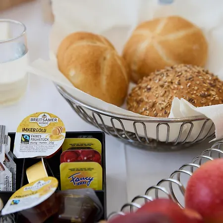 Garni Demmel Hotel Bruckmühl