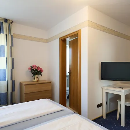 Guest house Garni Demmel Bruckmuhl